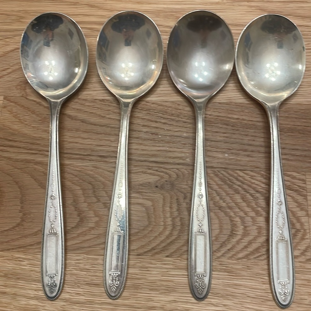 Set of 4 Community Plate Soup Silver-plated Spoons